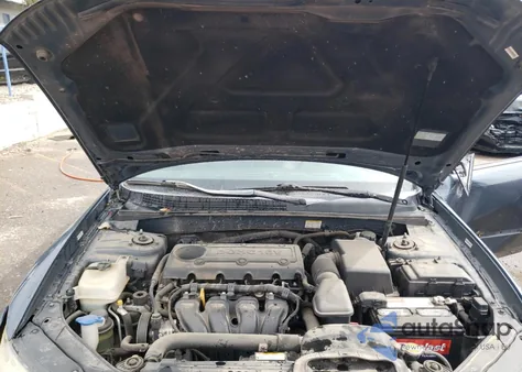 2009 Hyundai Sonata Gls from USA, damaged, VIN 5NPET46C69H413854